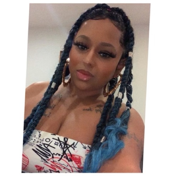 Meet your Posher, Alisha - Picture 1 of 1